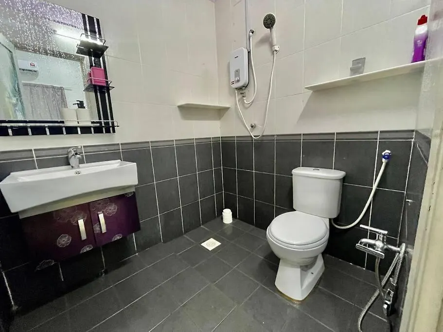 Comfort 36 Entire House At Alma Bukit Mertajam Holiday home