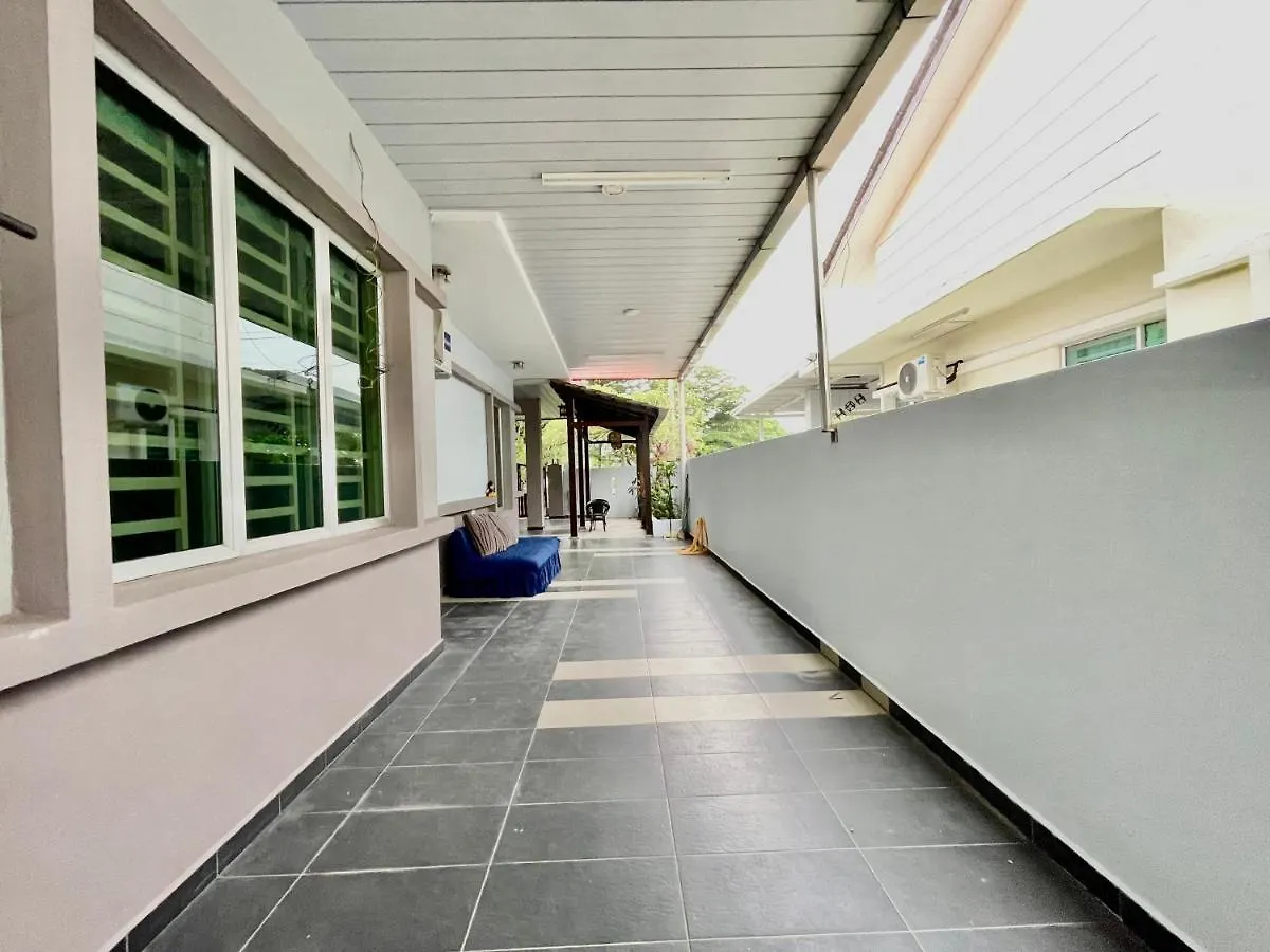 Holiday home Comfort 36 Entire House At Alma Bukit Mertajam Malaysia